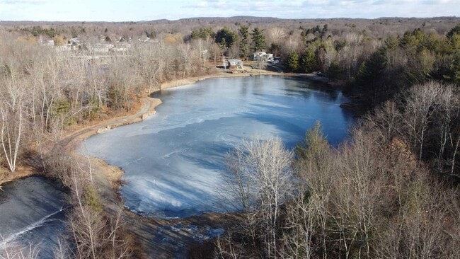 property at 40 Crum Elbow Rd
