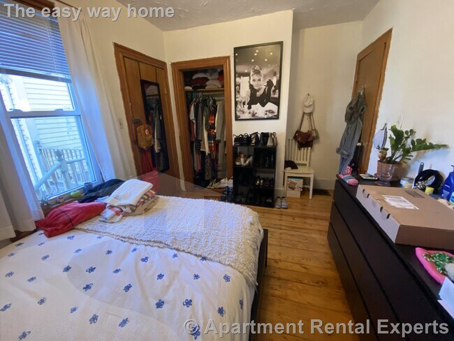 42 Jay St in Cambridge, MA - Building Photo - Building Photo