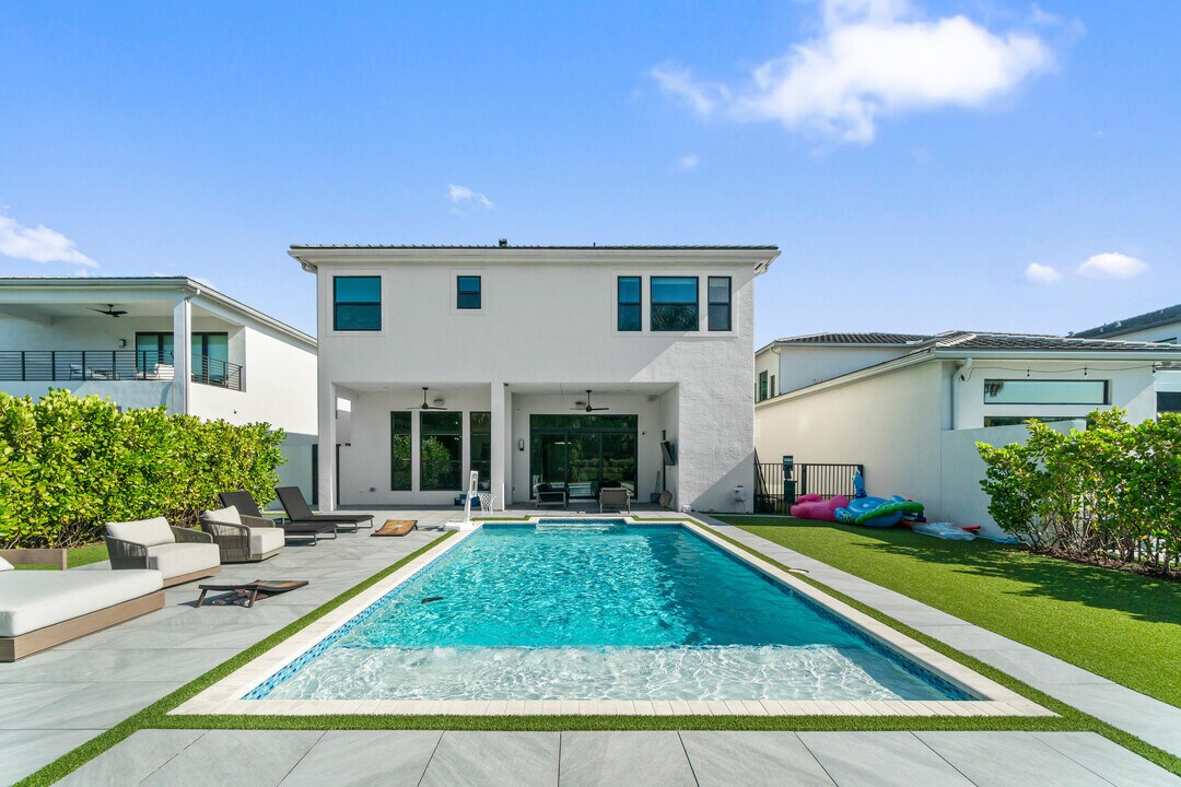 9065 Benedetta Pl in Boca Raton, FL - Building Photo