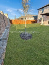 614 Clover Crk Dr in McKinney, TX - Building Photo - Building Photo