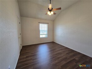 1206 Industrial Blvd in Killeen, TX - Building Photo - Building Photo