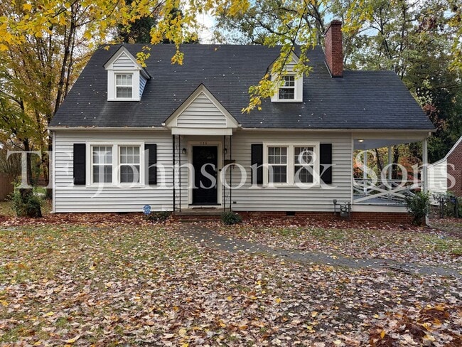 property at 125 Rosedale Cir