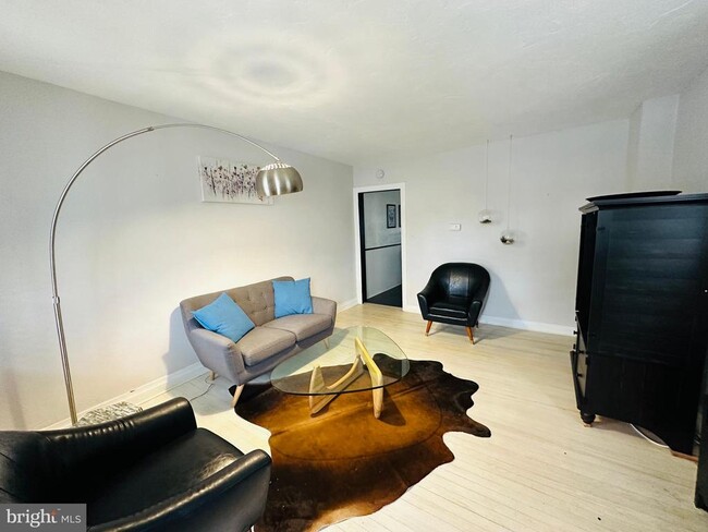 property at 236 E Middle St