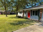 7993 Greenlea Dr