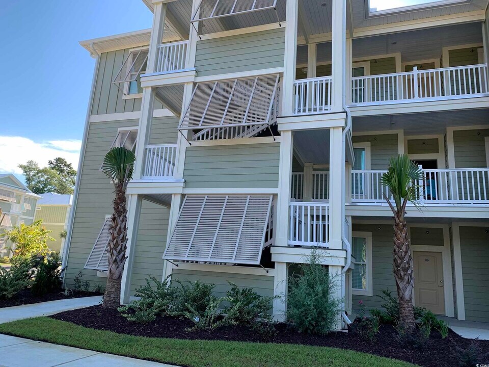 133 Puffin Dr in Pawleys Island, SC - Building Photo