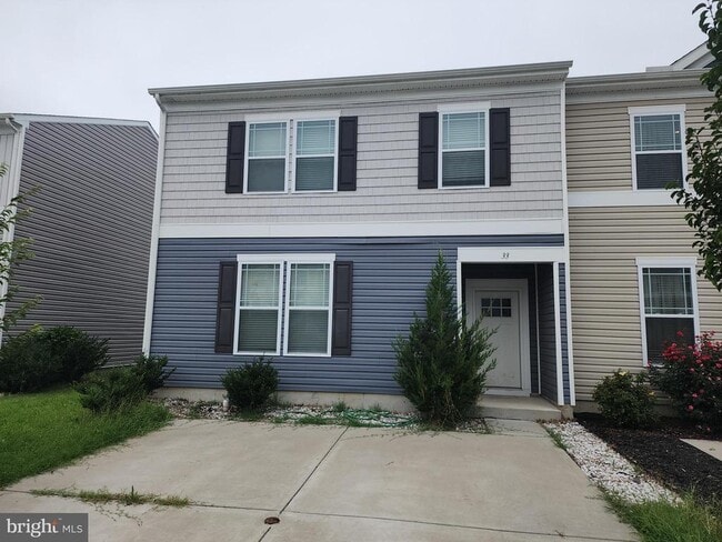 property at 33 Citrus Dr