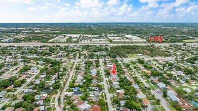 201 NE 28th Ct in Boynton Beach, FL - Building Photo - Building Photo