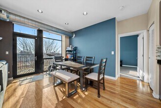 1001 W 15th St in Chicago, IL - Building Photo - Building Photo