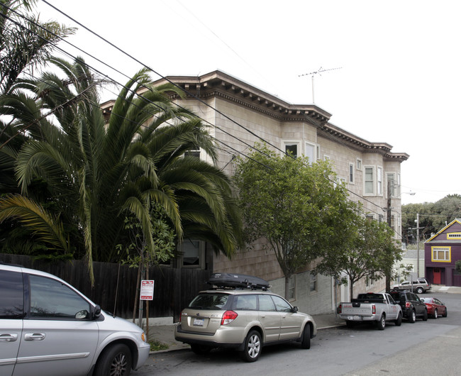 2--10 Gladys St in San Francisco, CA - Building Photo - Building Photo