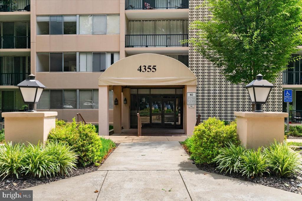 4355 Ivymount Ct in Annandale, VA - Building Photo