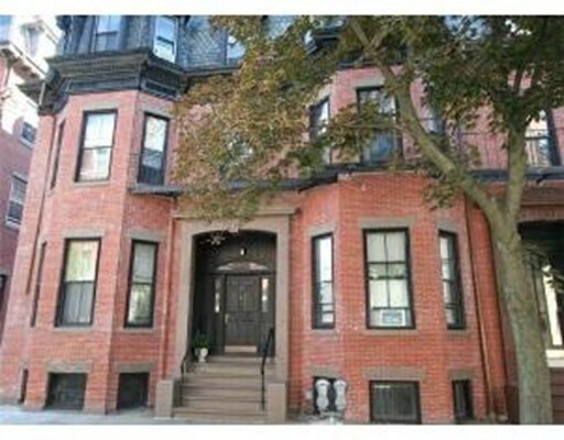 5 Gloucester St in Boston, MA - Building Photo