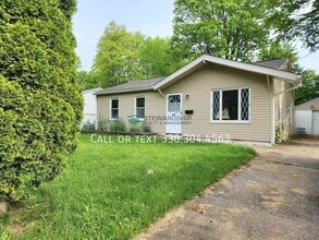 2461 Briner Ave in Akron, OH - Building Photo - Building Photo