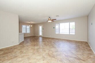 3919 W Abraham Ln in Glendale, AZ - Building Photo - Building Photo