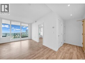 6699 Dunblane Ave in Burnaby, BC - Building Photo - Building Photo