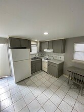 14319 Henry Rd-Unit -7 in Houston, TX - Building Photo - Building Photo