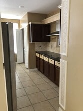650 Captiva Cir in Kissimmee, FL - Building Photo - Building Photo
