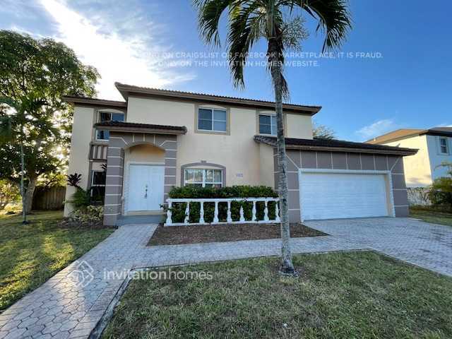 18122 SW 152nd Ct in Miami, FL - Building Photo