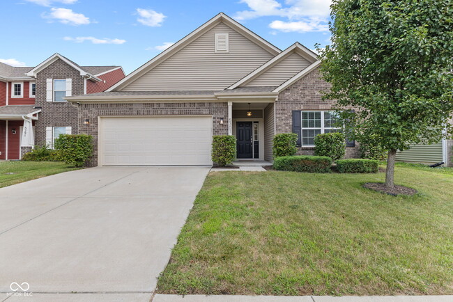 property at 5301 Tanglewood Ln