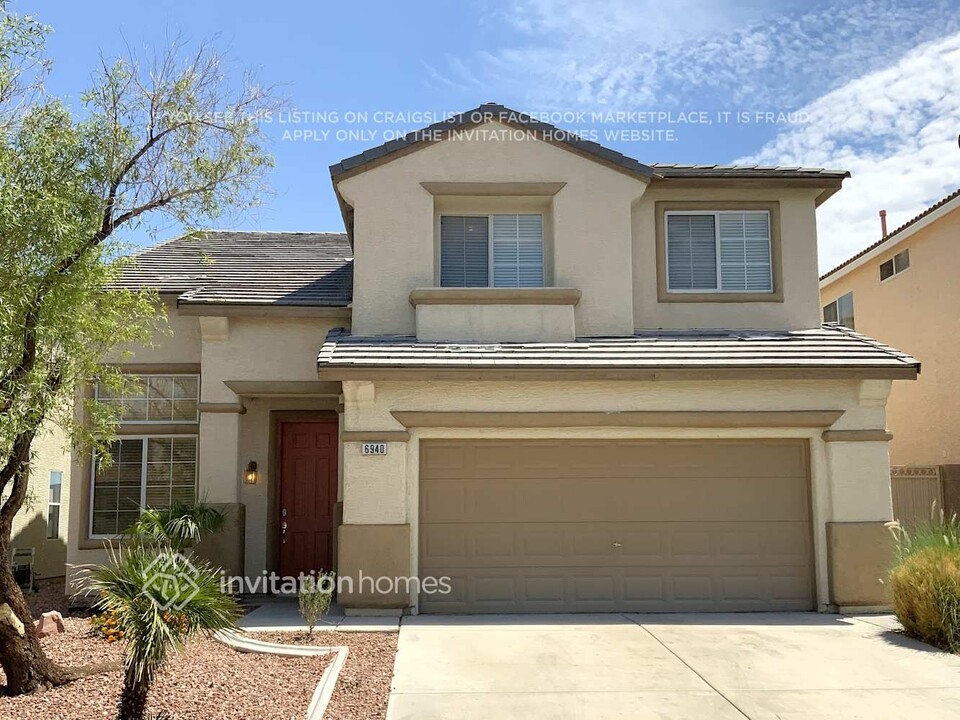 6940 Pacific Coast St in Las Vegas, NV - Building Photo