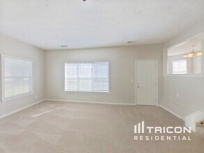 2338 Briar Knoll Rd in Lithonia, GA - Building Photo - Building Photo