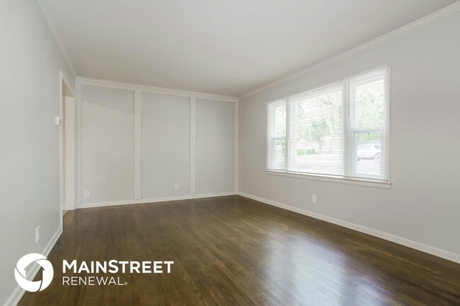 11105 W 69th St in Shawnee, KS - Building Photo - Building Photo