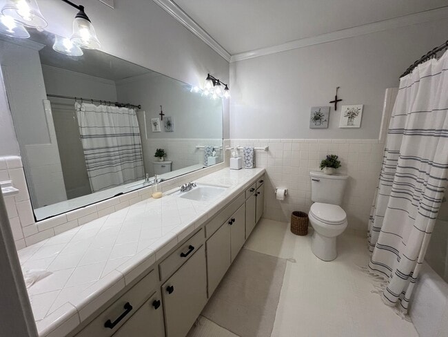 2202 Idlewood Dr in Tuscaloosa, AL - Building Photo - Building Photo