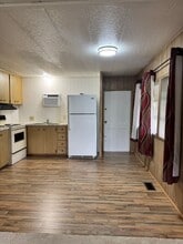 5306 W Arlington St in Yakima, WA - Building Photo - Building Photo