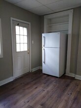 1802 Leishman Ave in New Kensington, PA - Foto de edificio - Building Photo
