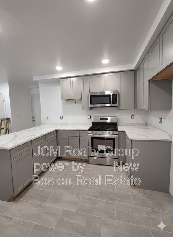 property at 139 Marlborough St