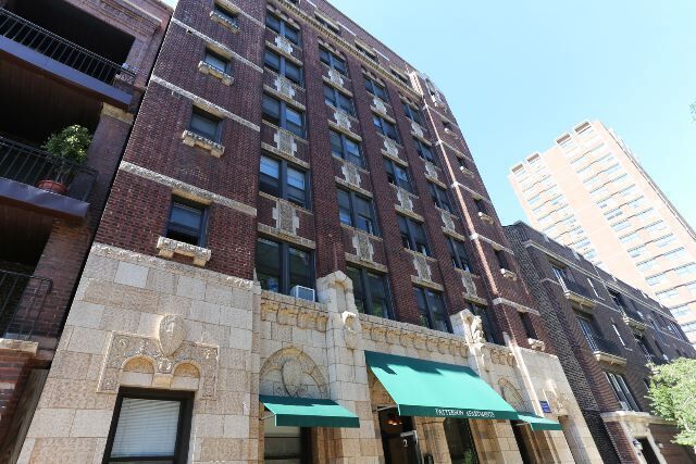 615 W Patterson Ave in Chicago, IL - Building Photo