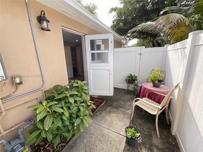 13275 NE 4th Ave in North Miami, FL - Building Photo - Building Photo