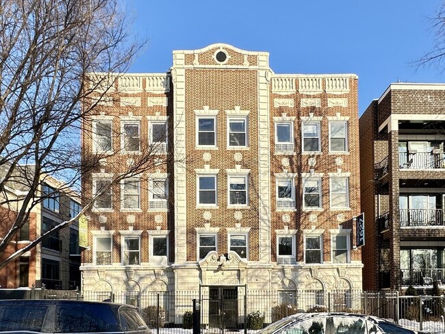 property at 1627 N Humboldt Blvd