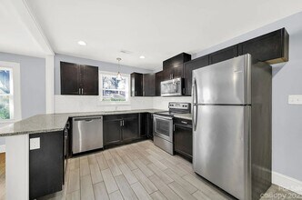 2212 Edison St in Charlotte, NC - Building Photo - Building Photo