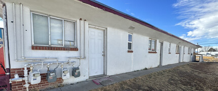 1445-1451 Lima St in Aurora, CO - Building Photo - Building Photo