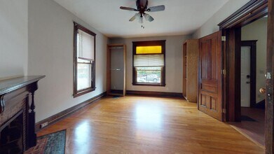 518 12th Ave SE in Minneapolis, MN - Foto de edificio - Building Photo