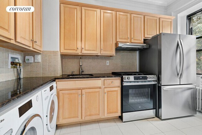 46 Sterling Pl in Brooklyn, NY - Building Photo - Building Photo