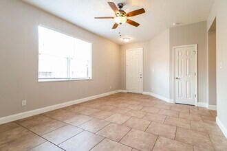 439 Vicks Landing Dr in Apopka, FL - Building Photo - Building Photo