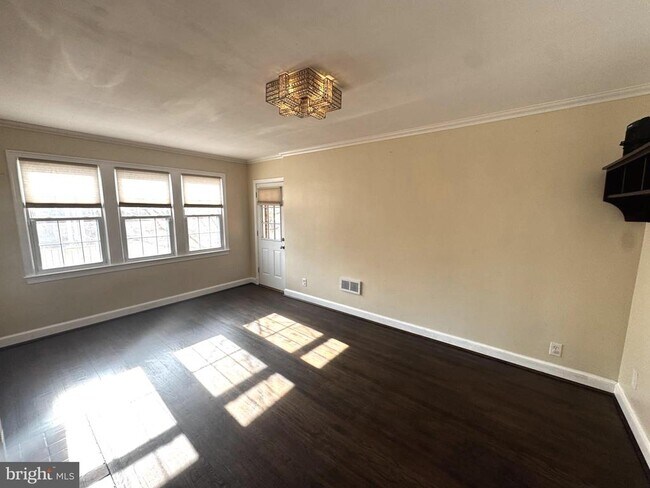 626 S Irving St in Arlington, VA - Building Photo - Building Photo