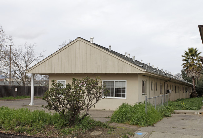 1150 Central Ave in Napa, CA - Foto de edificio - Building Photo