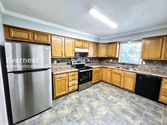 412 5th Way in Pleasant Grove, AL - Building Photo - Building Photo