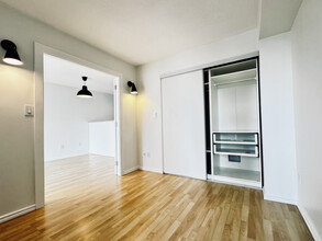 1333 Hornby St in Vancouver, BC - Building Photo - Building Photo