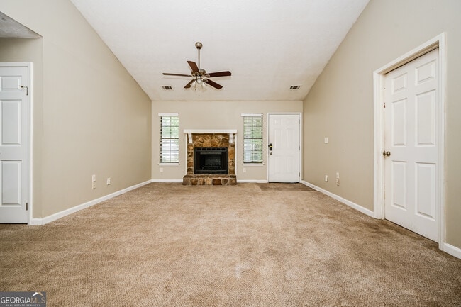 148 Adrian Dr in Stockbridge, GA - Building Photo - Building Photo