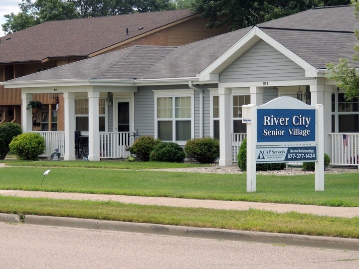 River City Senior Village in Wisconsin Rapids, WI - Building Photo