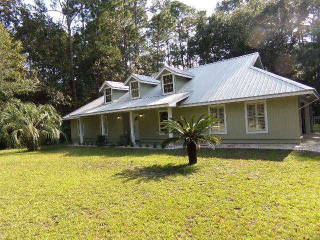 property at 14 Egret Dr