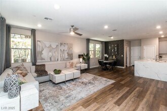 11557 Alpine Cove Ave in Las Vegas, NV - Building Photo - Building Photo