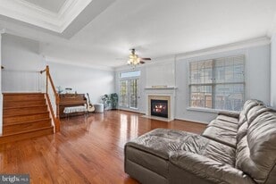 15016 Danube Way in Haymarket, VA - Building Photo