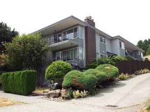 Lawton Park Apartments in Seattle, WA - Foto de edificio - Building Photo