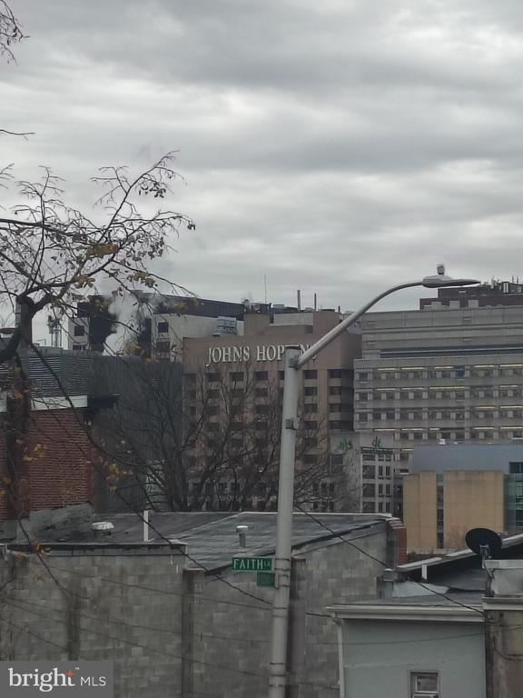 1114 N Bond St in Baltimore, MD - Building Photo - Building Photo