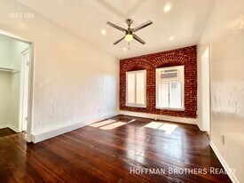1405 S. Berendo Street in Los Angeles, CA - Building Photo