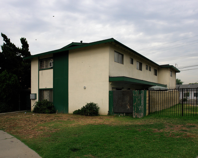 733 N Palmetto Ave in Ontario, CA - Building Photo - Building Photo